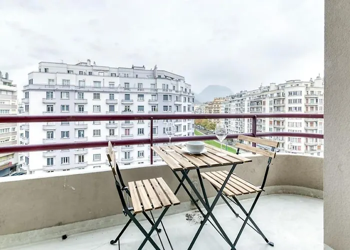 Apartment T2 Prestige Au Coeur De